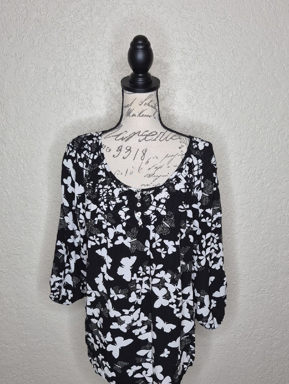 Talbots Petite Butterfly Print Top Size XL Petite